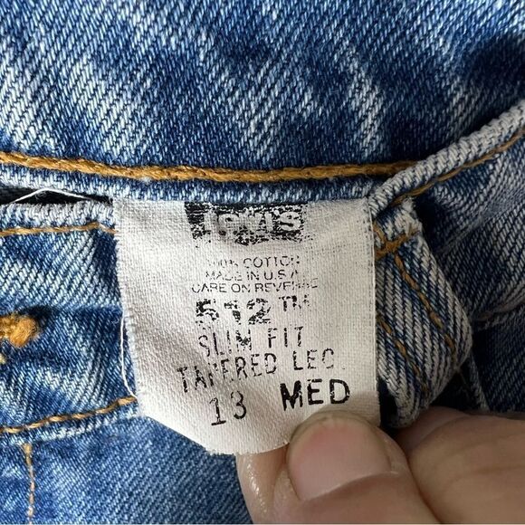 Vintage 90’s Levi’s 512 Slim Fit Tapered Leg Denim Jeans Made in the USA - Picture 9 of 10